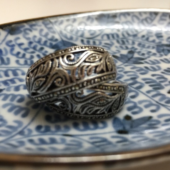 Jewelry - Vintage Silver & Marasite Earrings